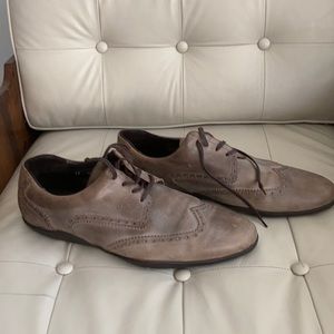 Harry’s of London taupe leather Oxford. Size 46